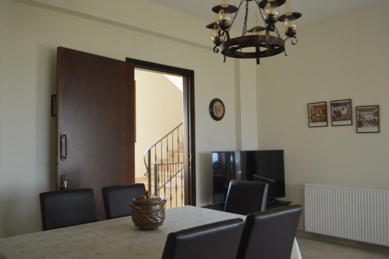 Agrepavli Lapithia Apartment Kallepia ภายนอก รูปภาพ
