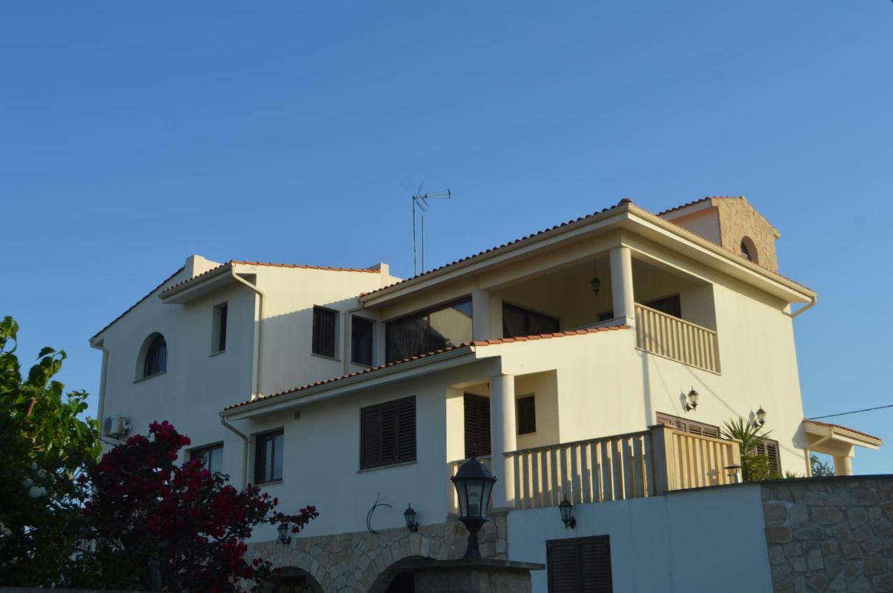 Agrepavli Lapithia Apartment Kallepia ภายนอก รูปภาพ